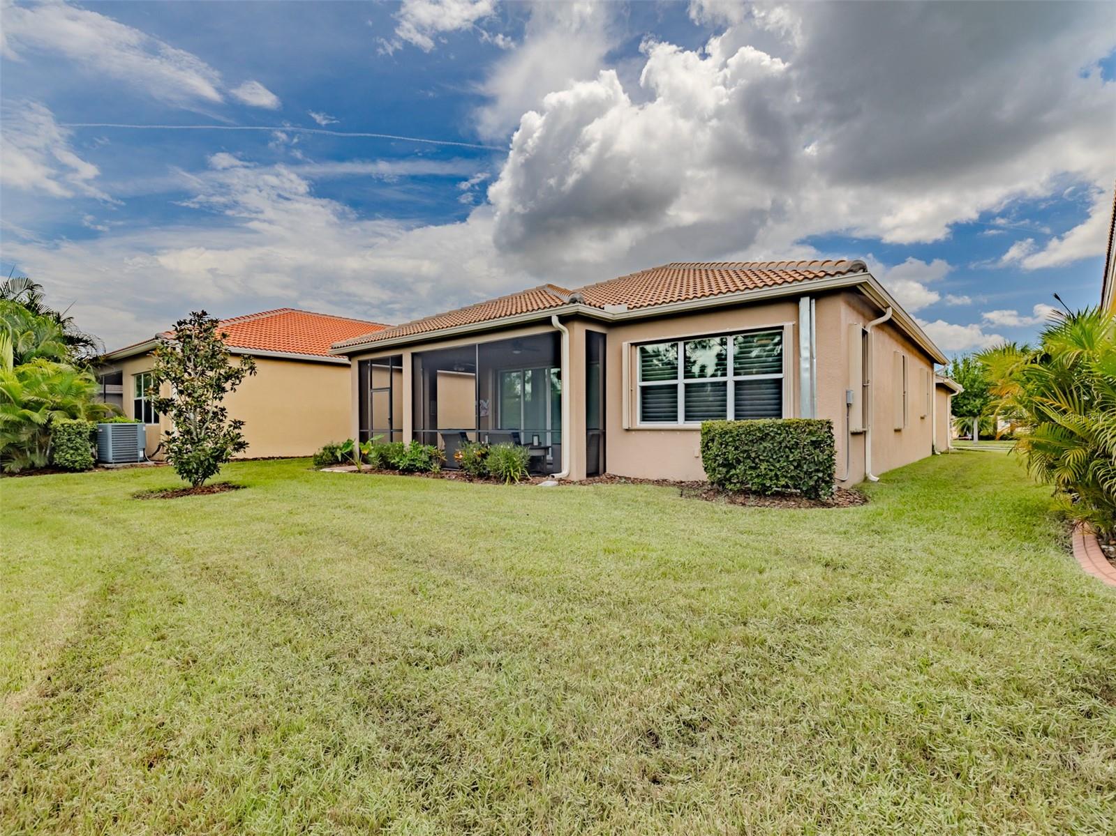 VALENCIA LAKES TR O - Residential Lease