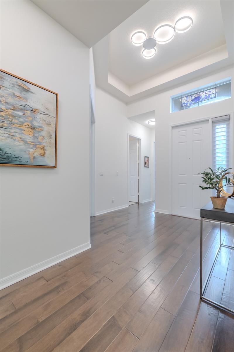 VALENCIA LAKES TR O - Residential Lease