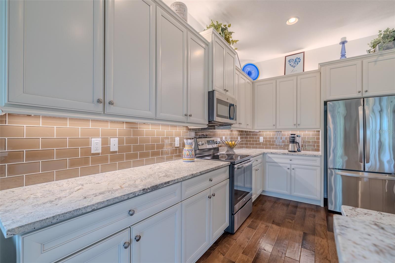 VALENCIA LAKES TR O - Residential Lease