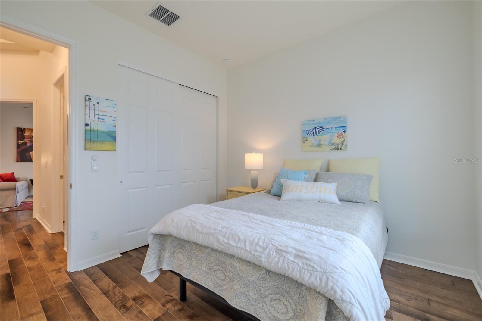 VALENCIA LAKES TR O - Residential Lease