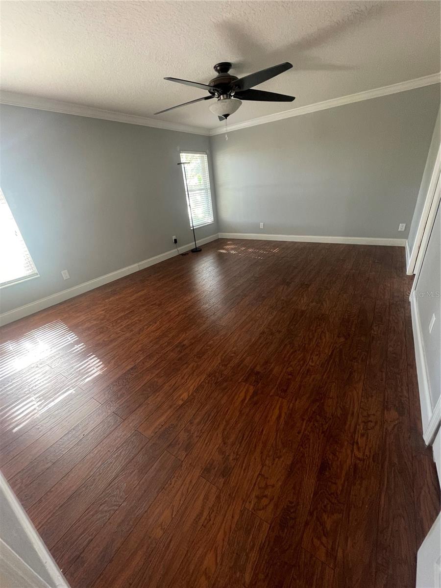 LEESBURG VILLAGE AT LAKE POINTE LT 66 PB 05 - Residential