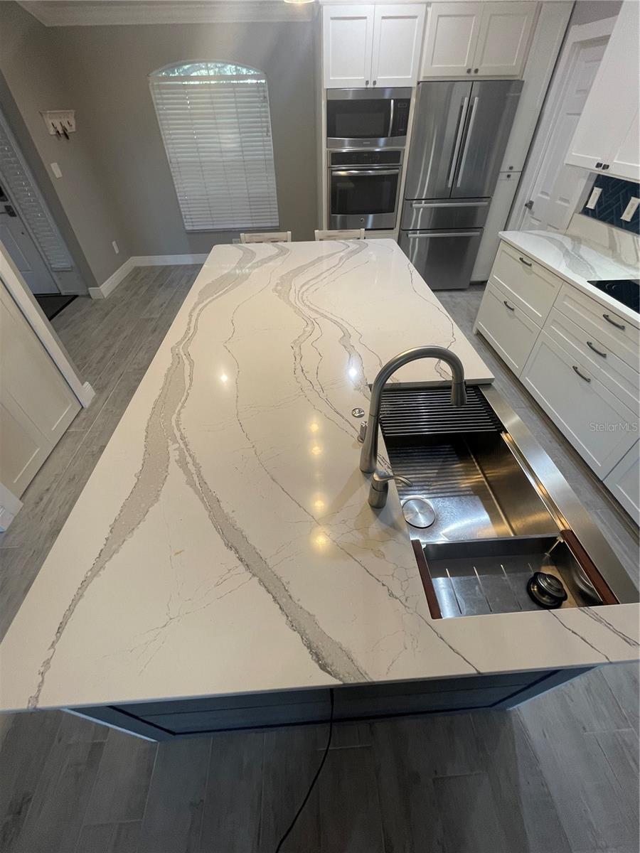 LEESBURG VILLAGE AT LAKE POINTE LT 66 PB 05 - Residential