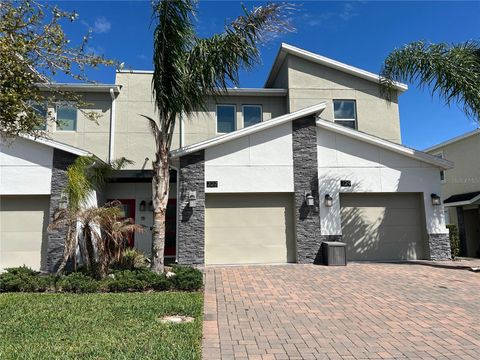 Photo of 727 Ocean Course Avenue #727, Davenport, FL 33896 (MLS # O6390938)