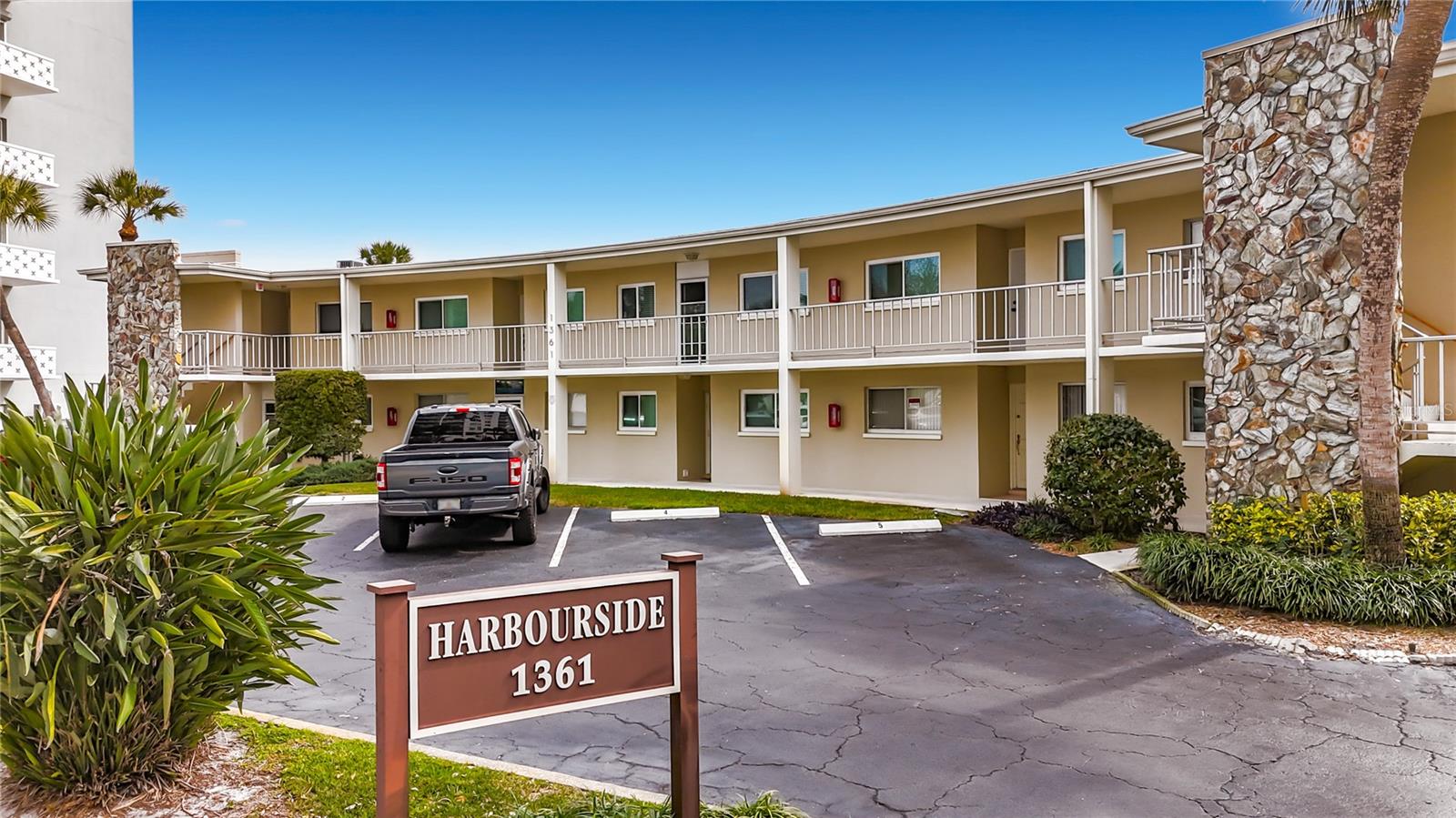 HARBOURSIDE CONDO OF PINELLAS - Residential