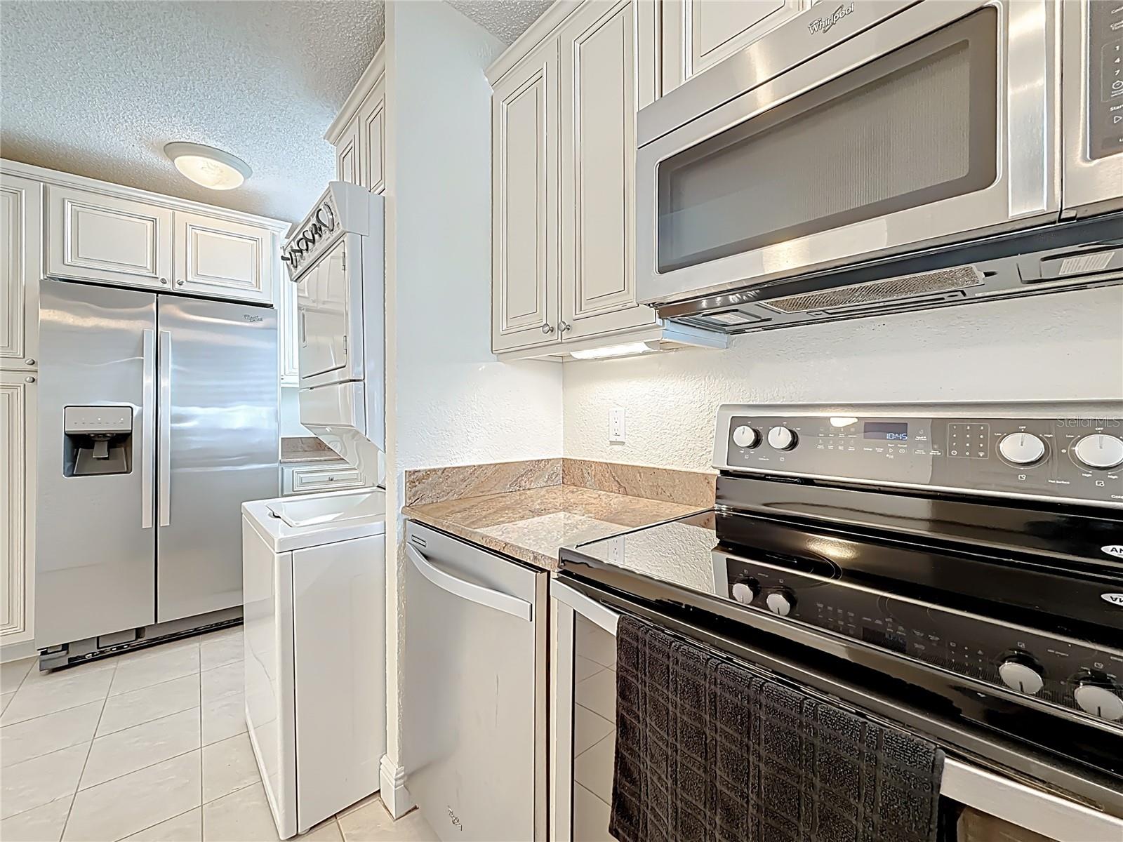 HARBOURSIDE CONDO OF PINELLAS - Residential