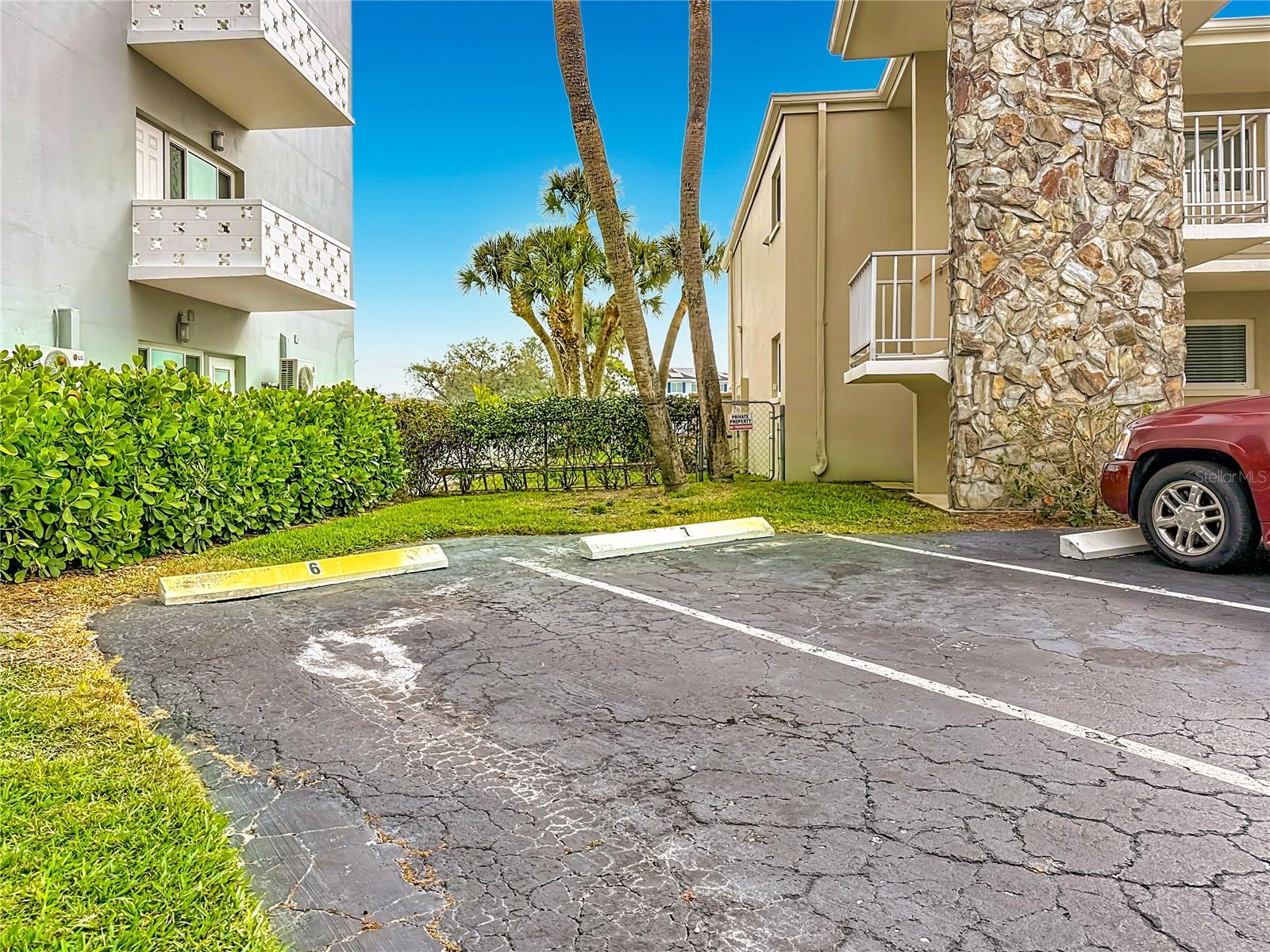 HARBOURSIDE CONDO OF PINELLAS - Residential