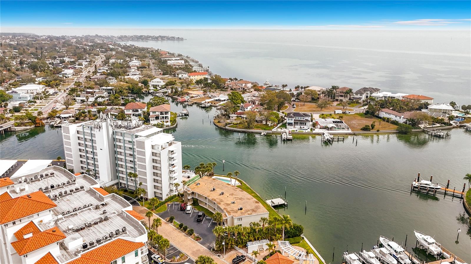 HARBOURSIDE CONDO OF PINELLAS - Residential