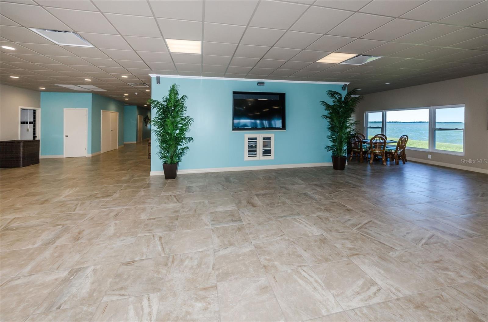 ROYAL STEWART ARMS - Residential Lease