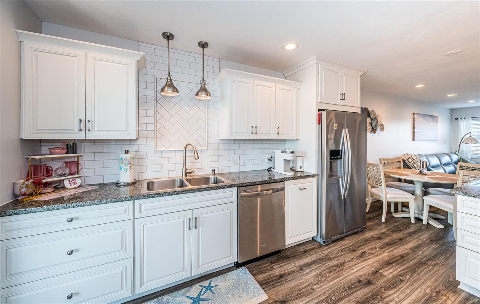 ROYAL STEWART ARMS - Residential Lease