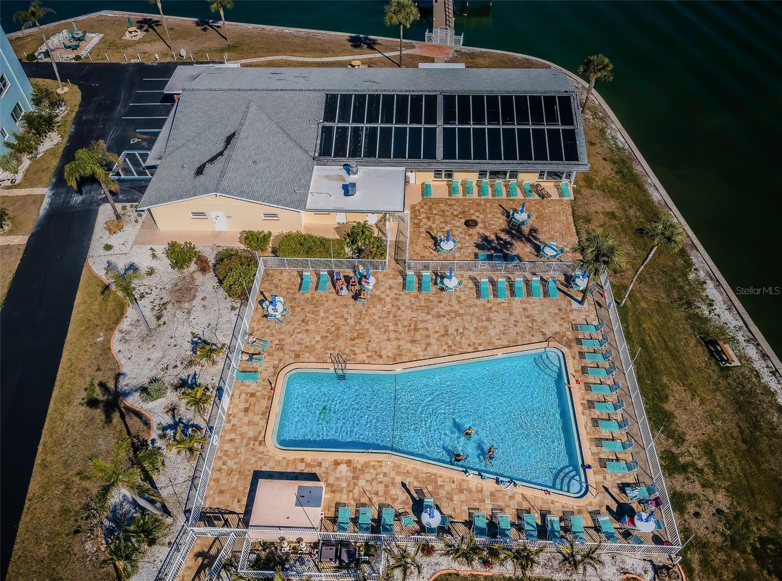 ROYAL STEWART ARMS - Residential Lease