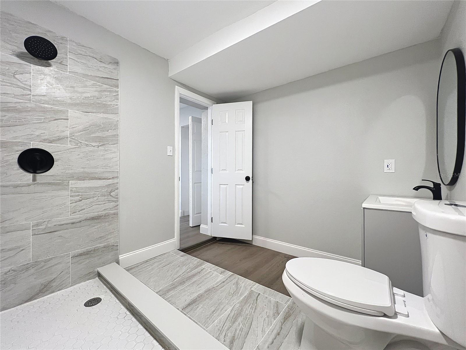 OAKLAND HILLS - Residential