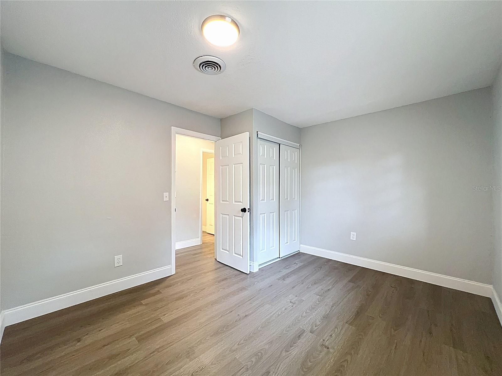 OAKLAND HILLS - Residential