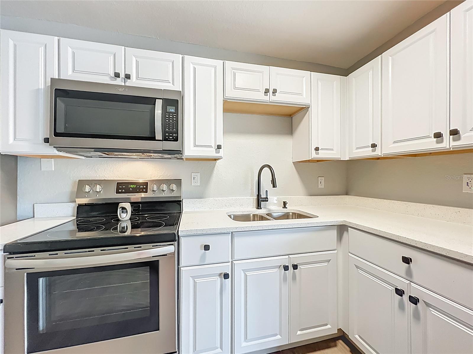 OAKLAND HILLS - Residential