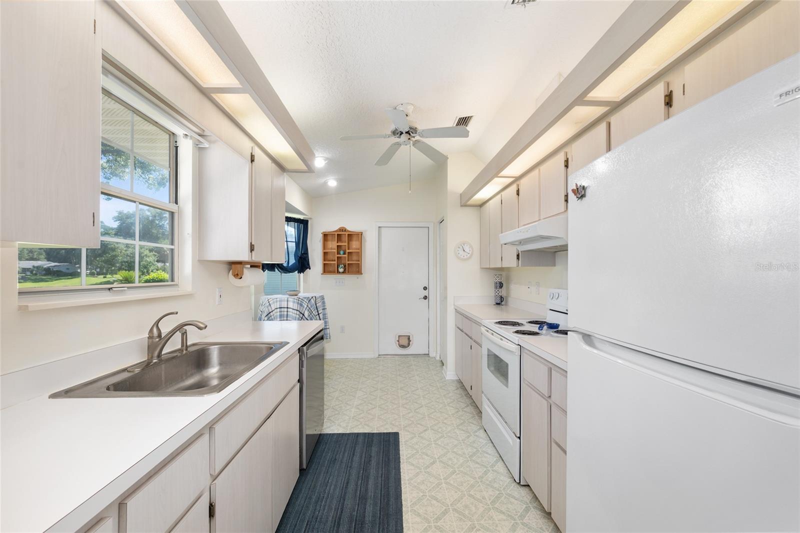 OAK RUN - Residential