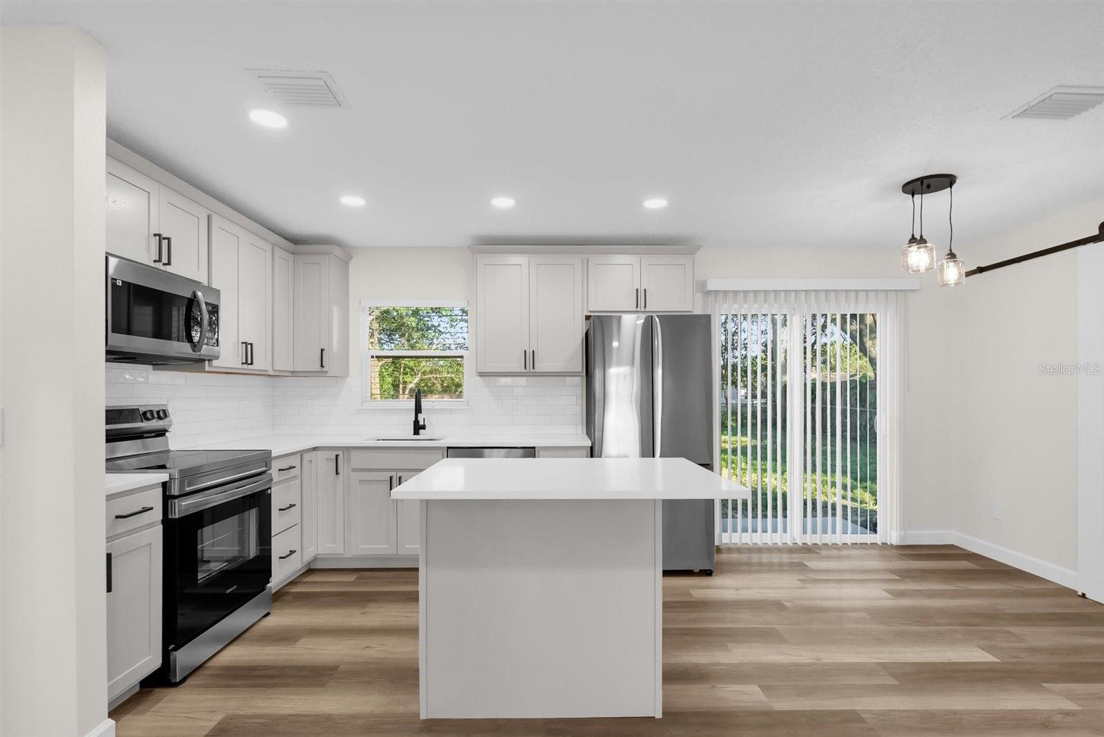 1507 CONSTANTINE STREET