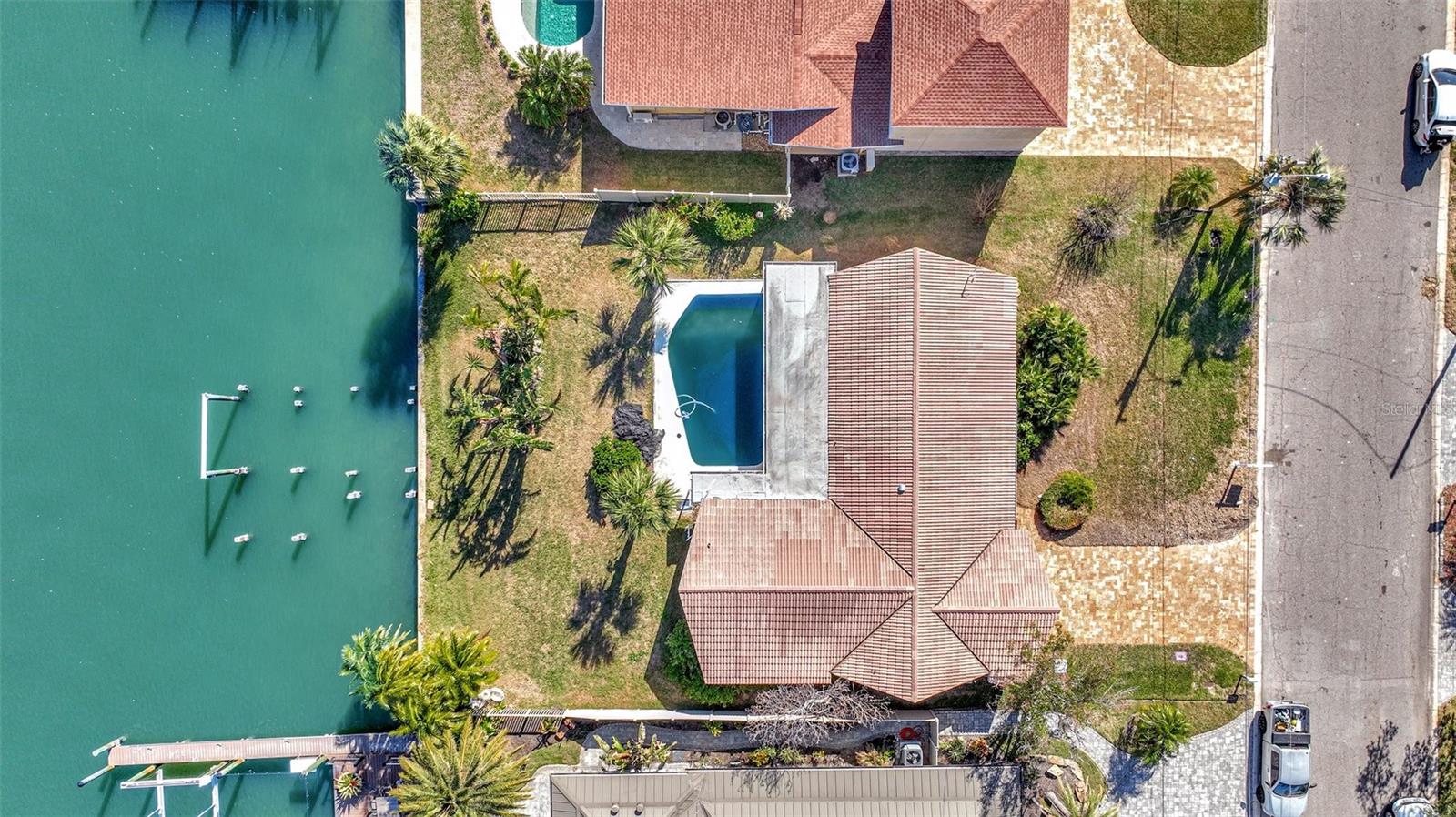 219 LEEWARD ISLAND