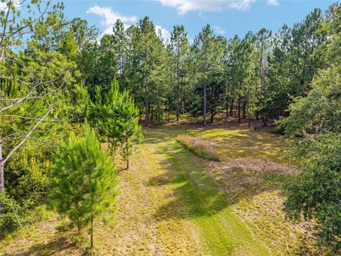 Tiny photo for 10351 SE 195th Street, Inglis, FL 34449 (MLS # OM703817)