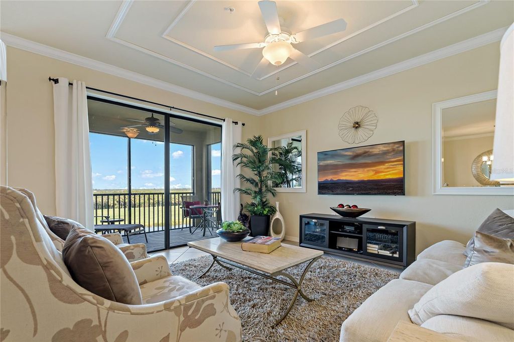 Photo of 7015 River Hammock Drive #405, Bradenton, FL 34212 (MLS # A4688521)