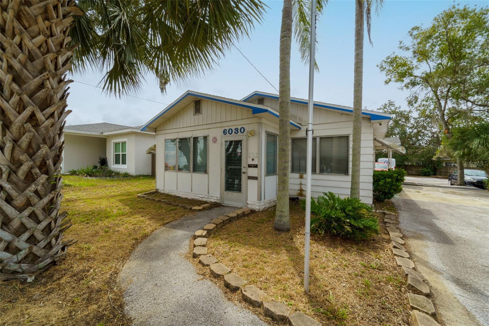 MASSACHUSETTS HEIGHTS SUB - Commercial Sale