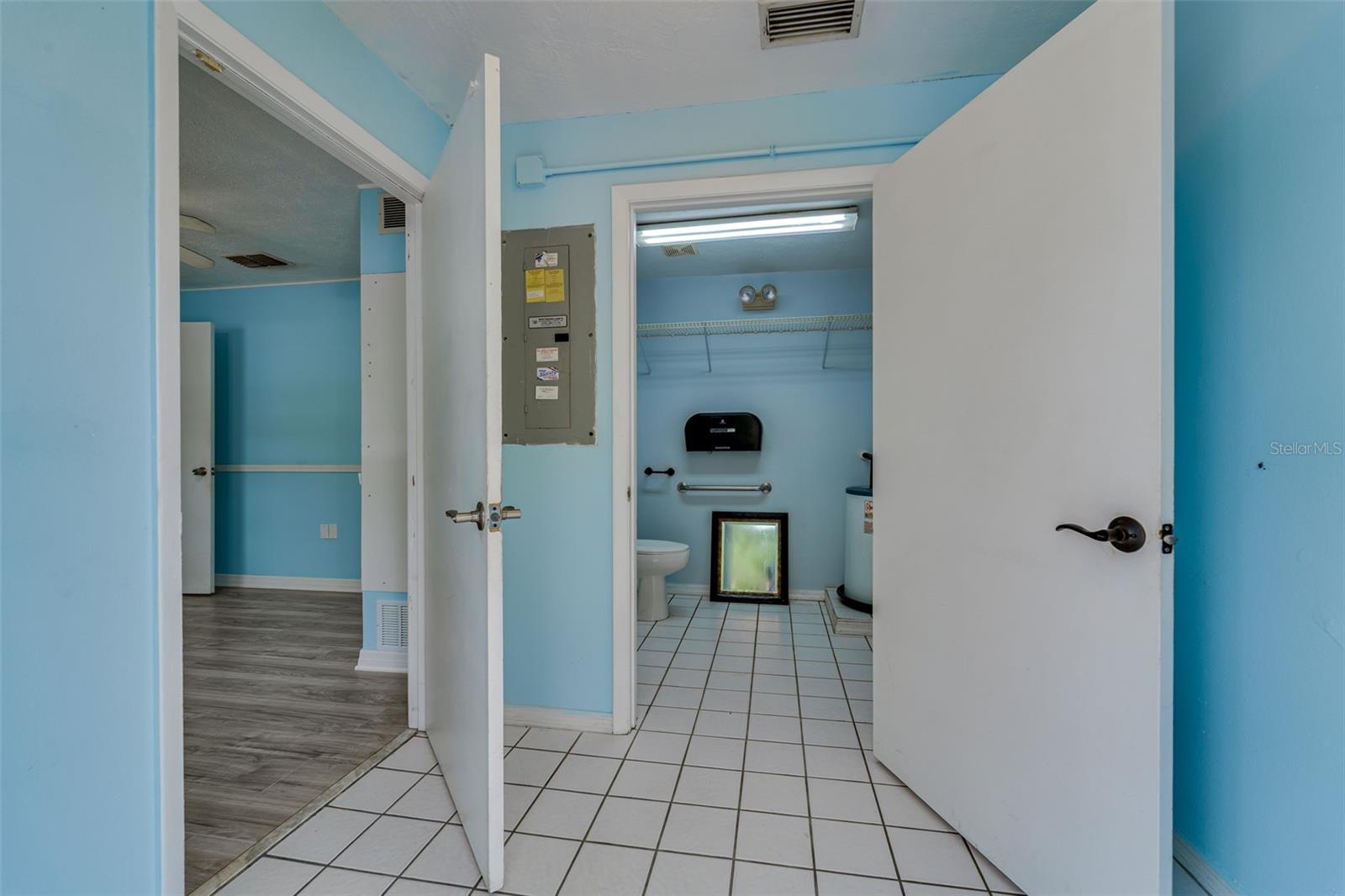 MASSACHUSETTS HEIGHTS SUB - Commercial Sale