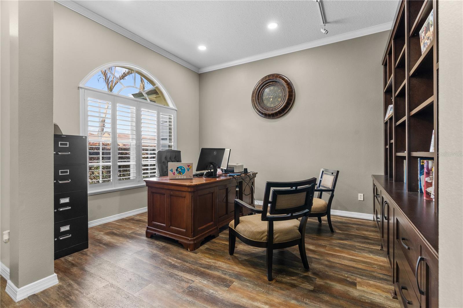 MERION POINTE - Residential