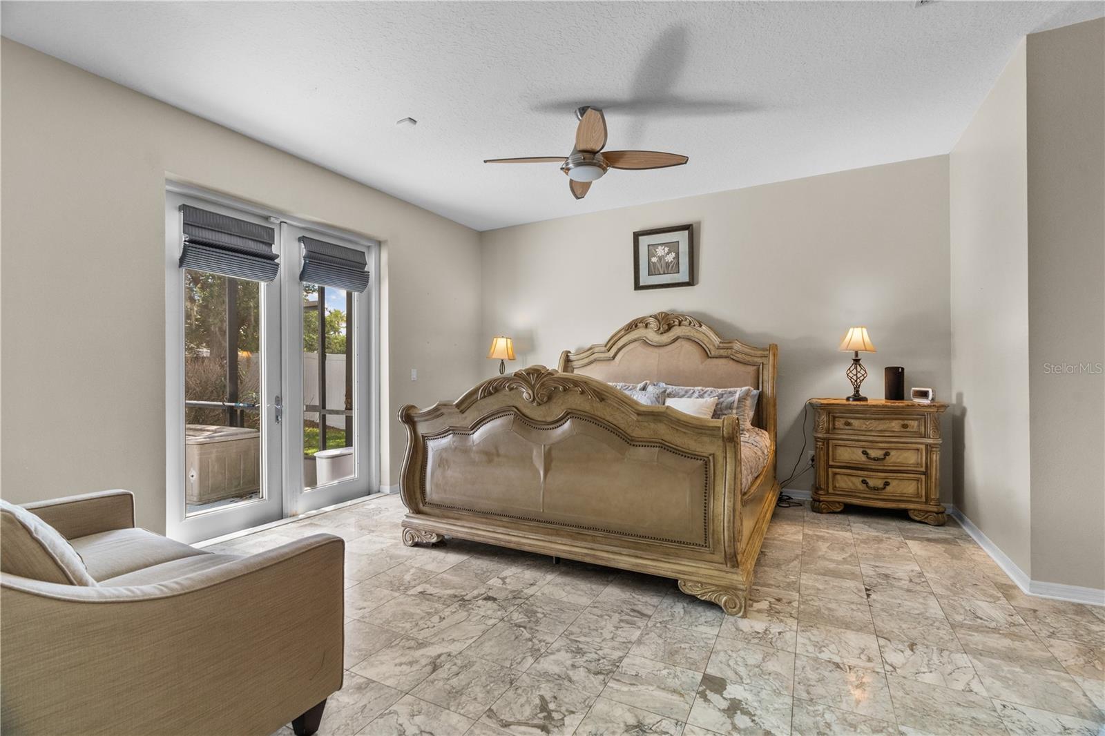 MERION POINTE - Residential