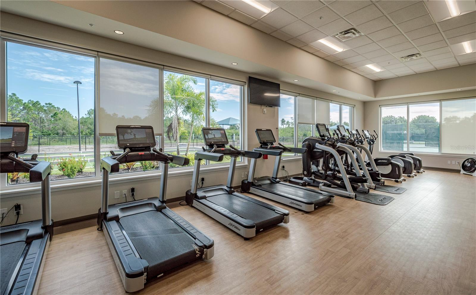 MYAKKA POINTE AT RIVERWOOD - Residential