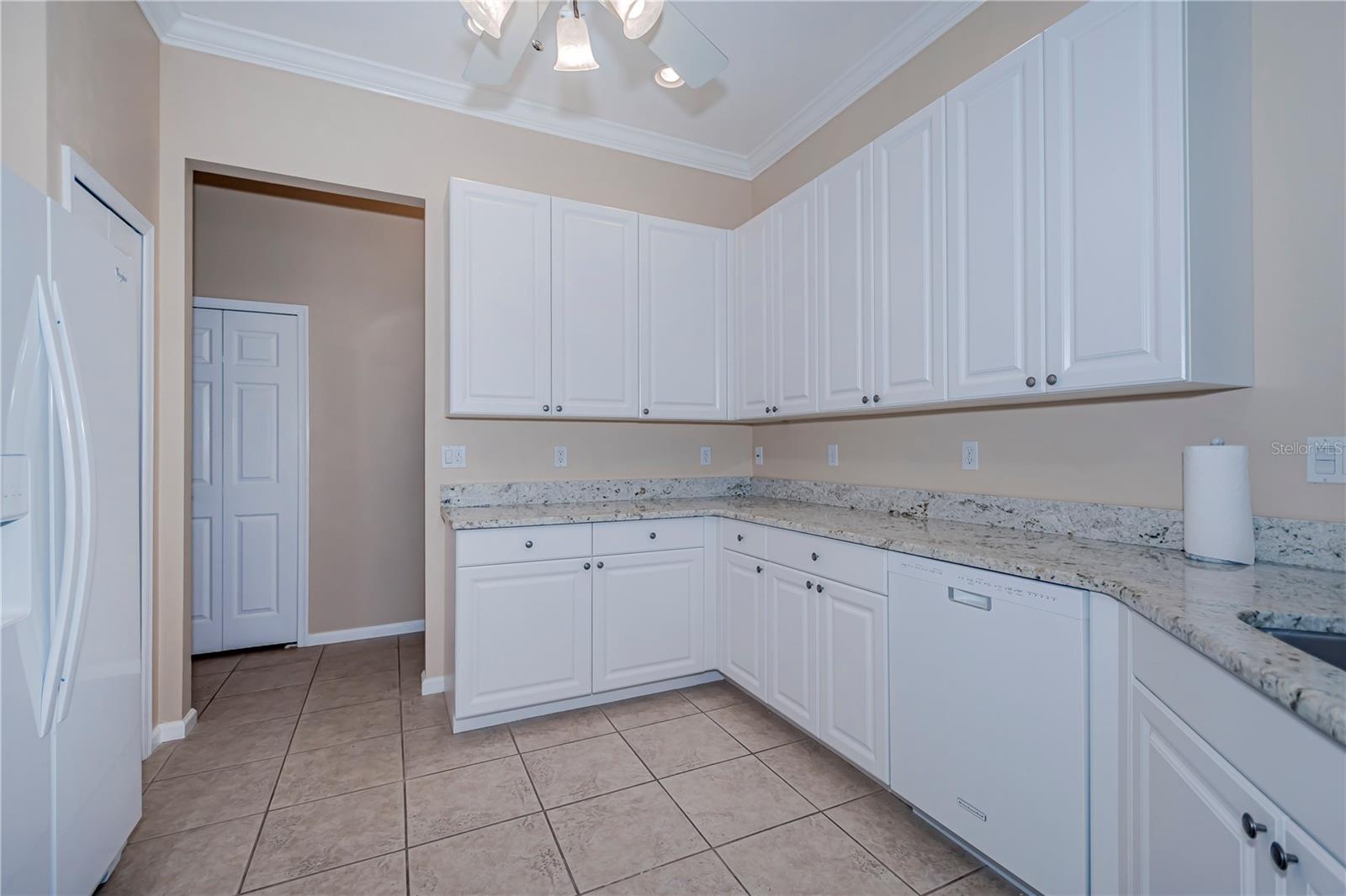 MYAKKA POINTE AT RIVERWOOD - Residential