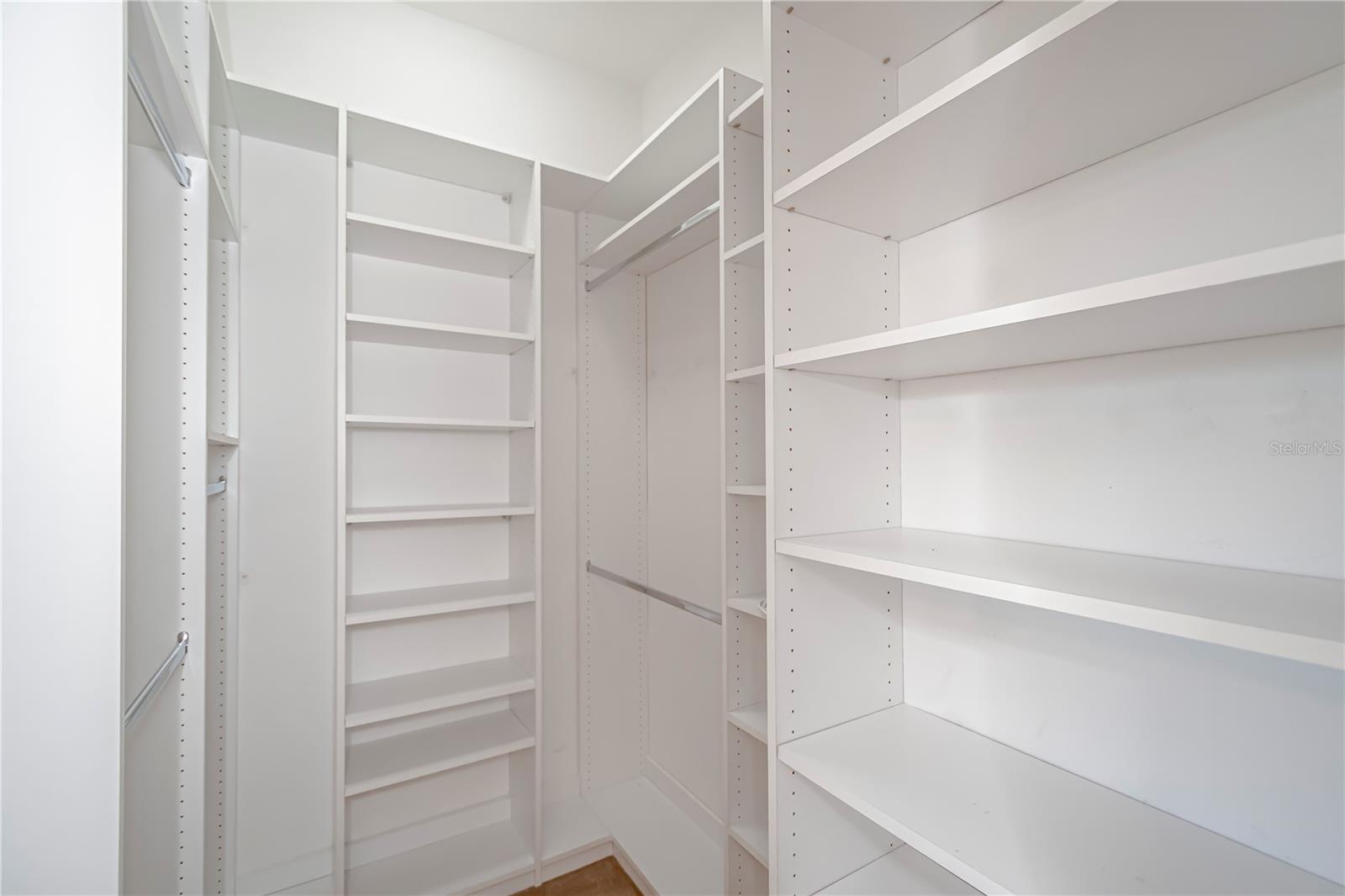 MYAKKA POINTE AT RIVERWOOD - Residential