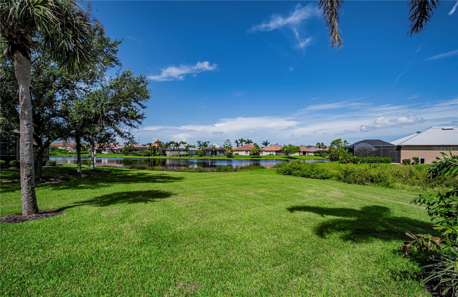 MYAKKA POINTE AT RIVERWOOD - Residential