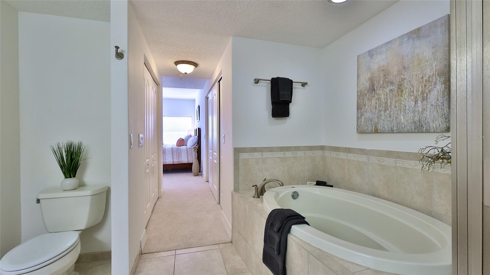 LA VISTA DEL SOL - Residential