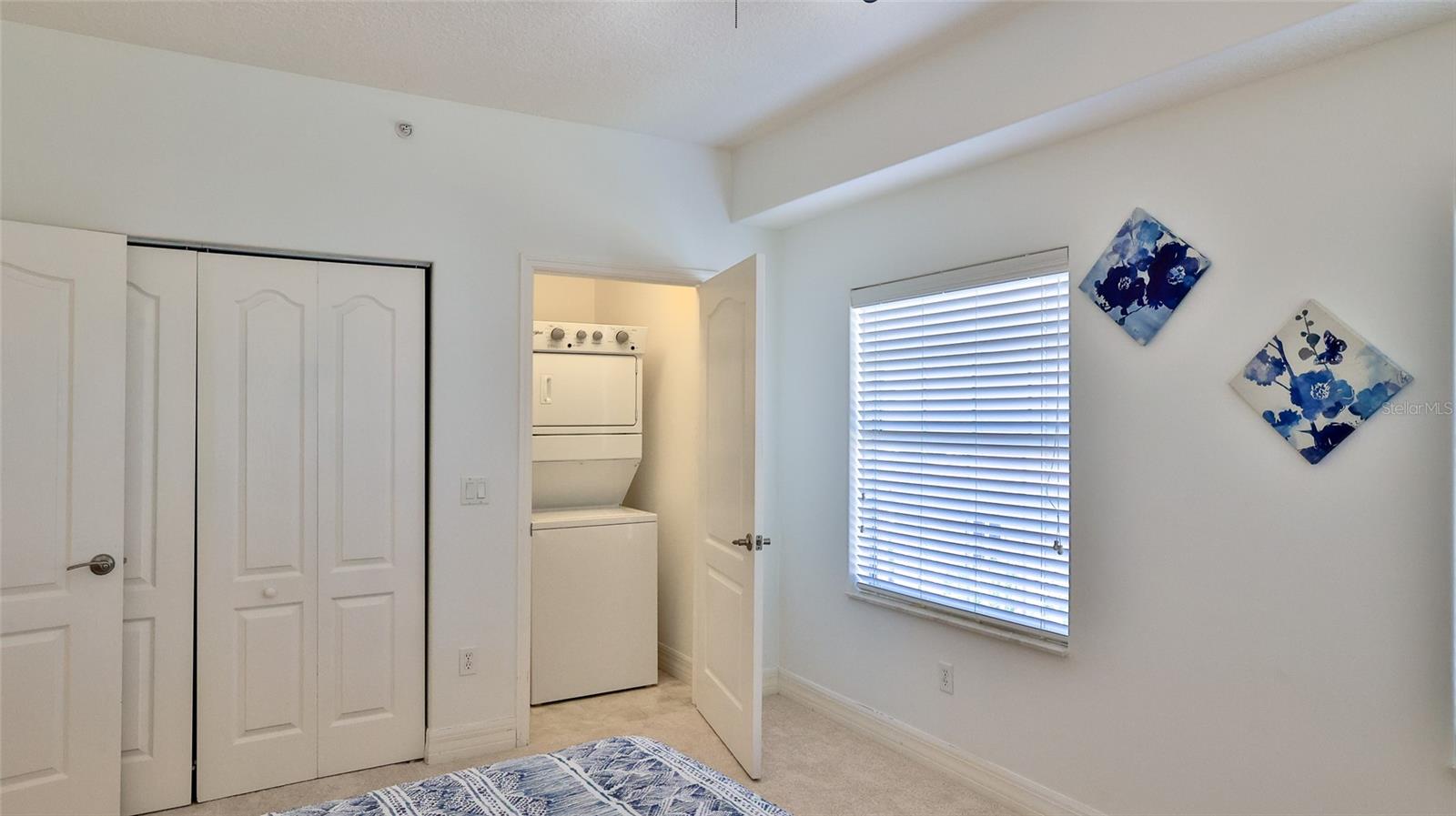 LA VISTA DEL SOL - Residential