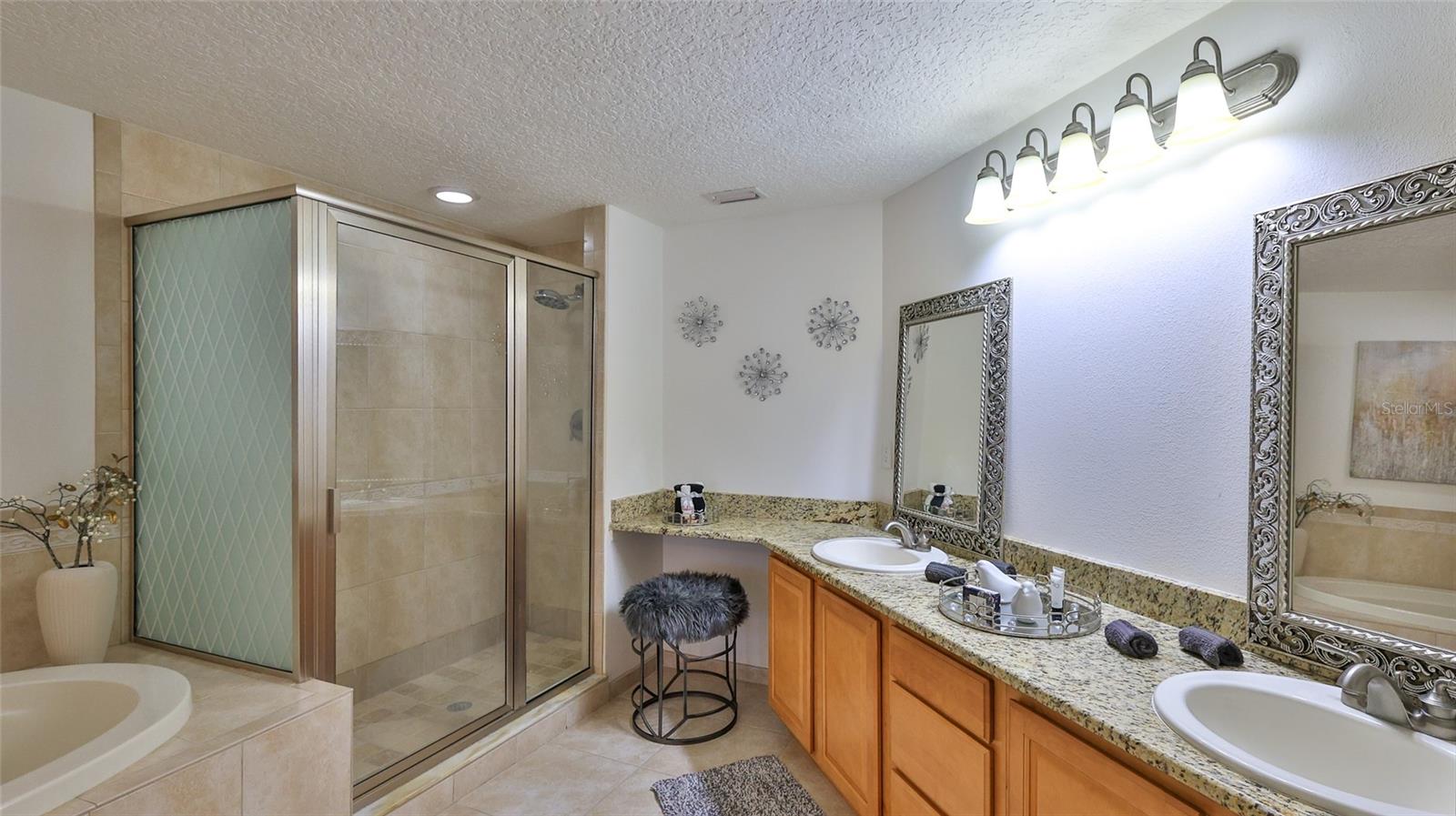 LA VISTA DEL SOL - Residential