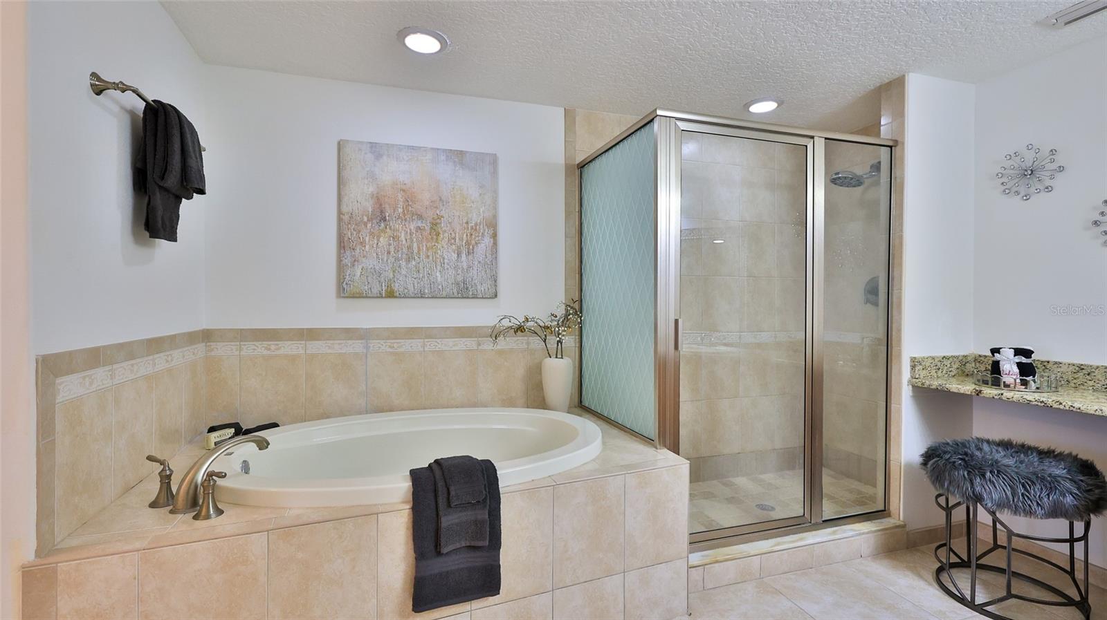 LA VISTA DEL SOL - Residential