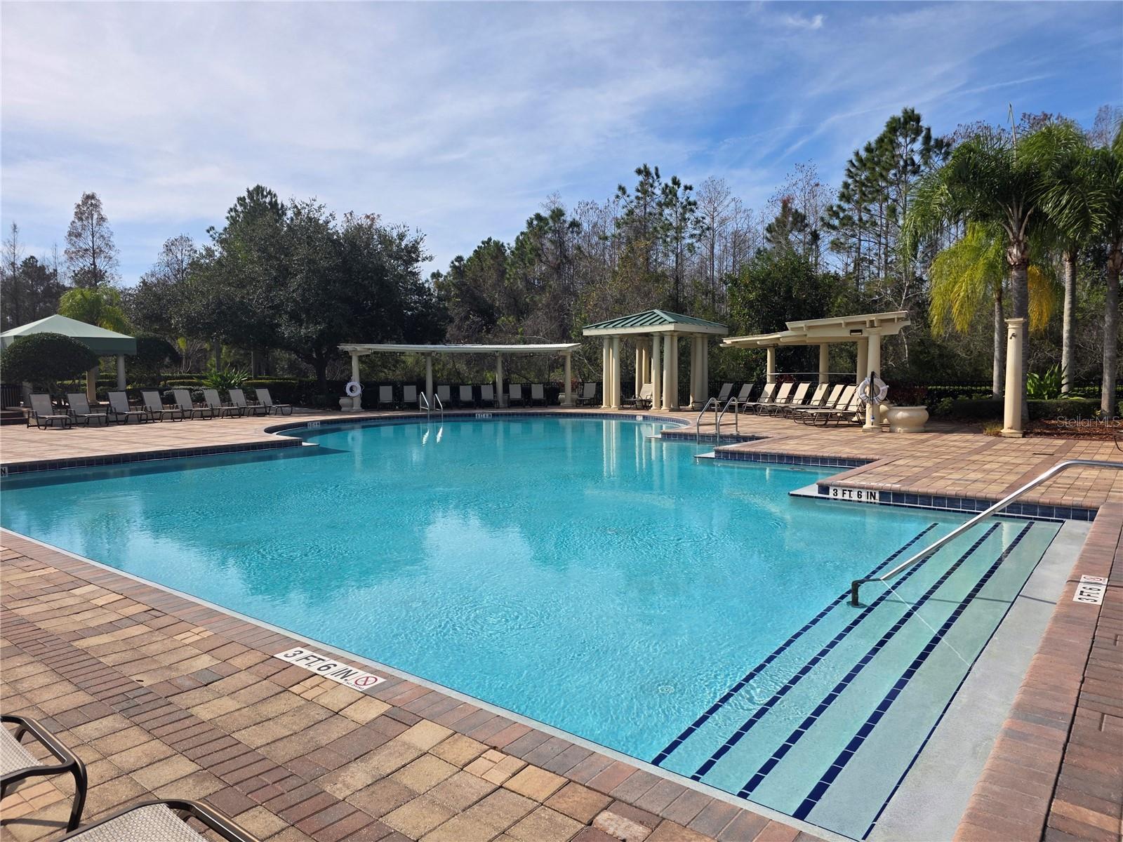 SPRING ISLE - Residential