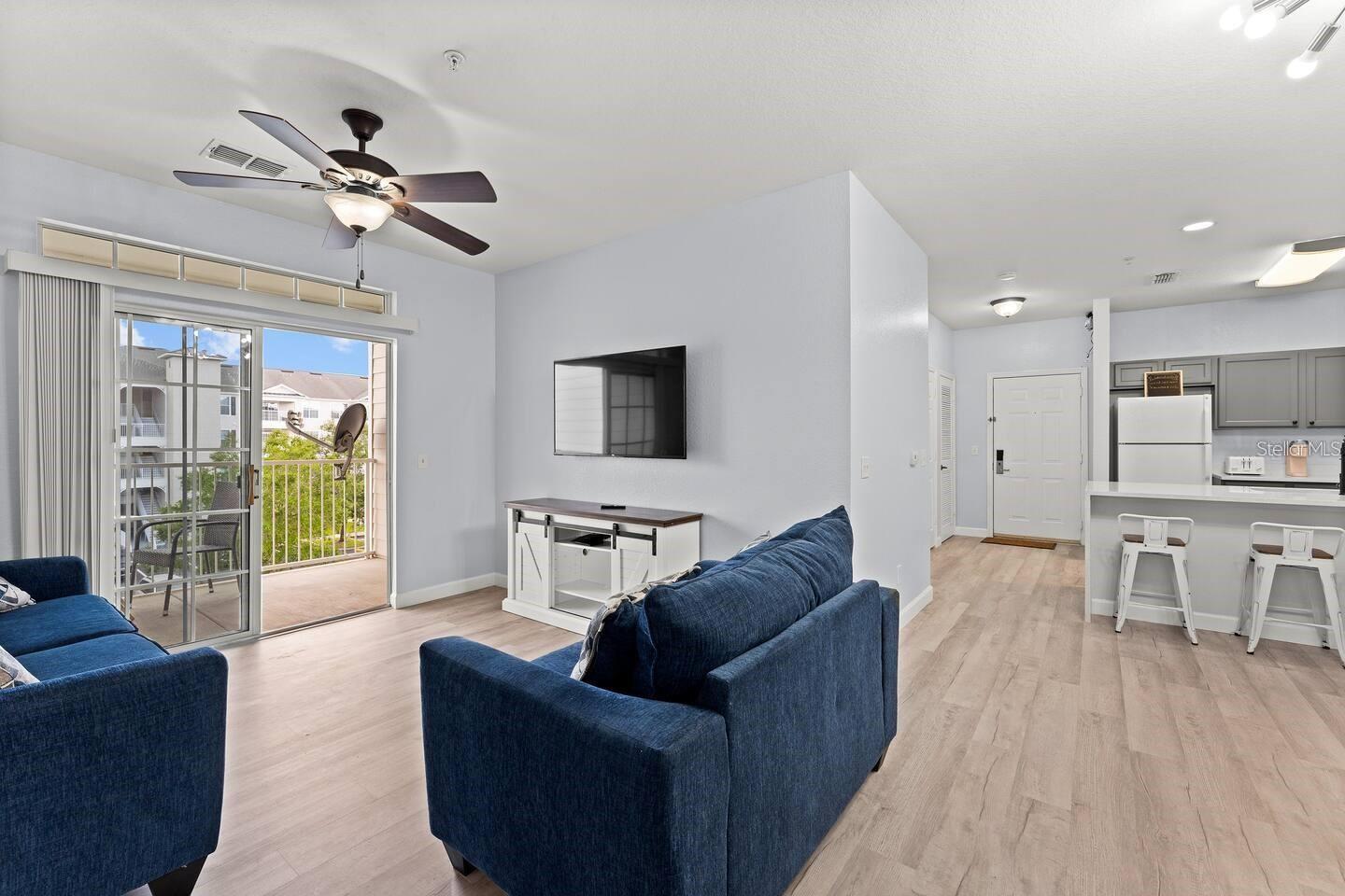 VILLAS AT SECRET LAKE CONDO - Residential