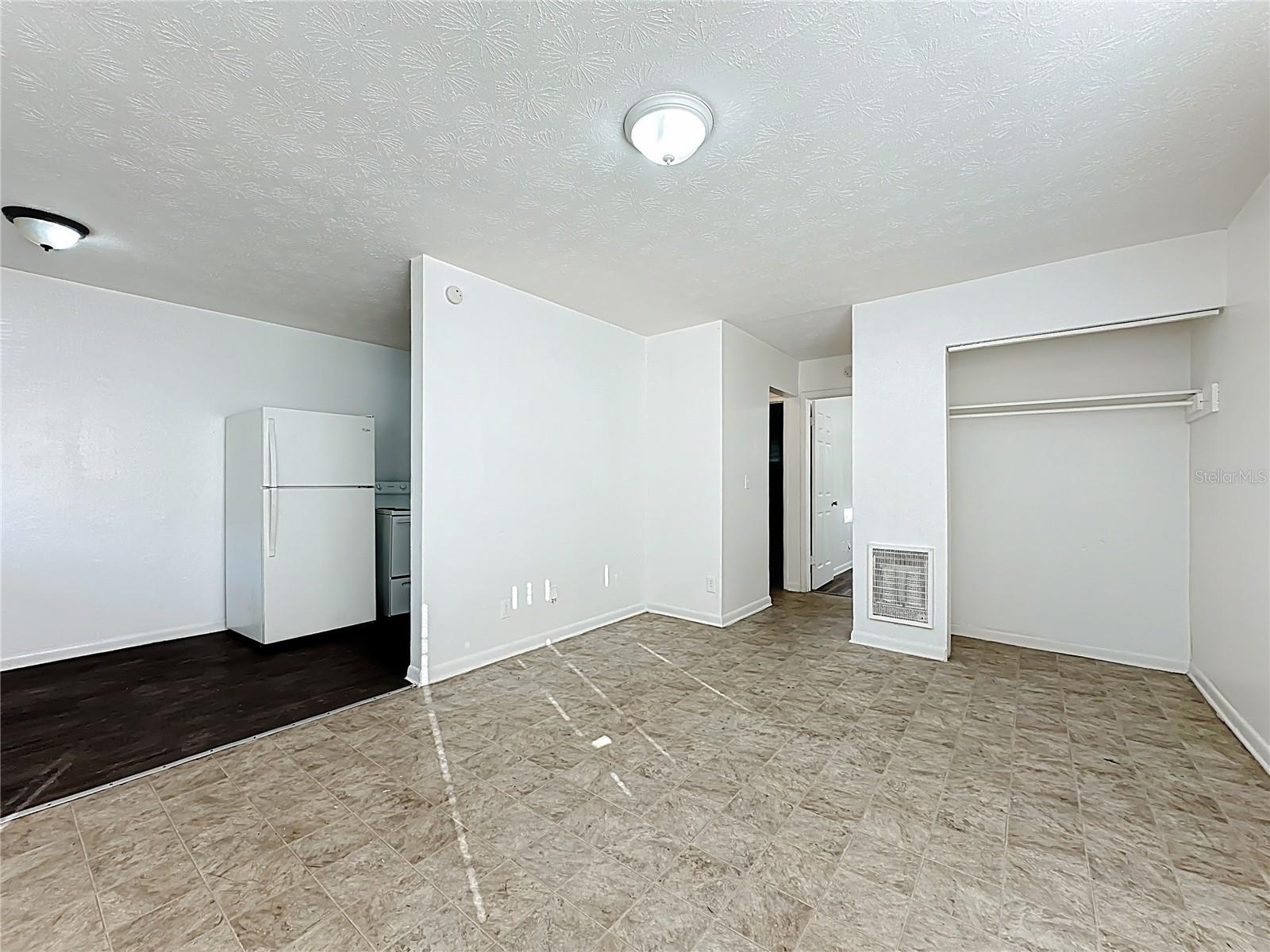 WASHINGTON HEIGHTS ESTATE #2 - Residential Lease