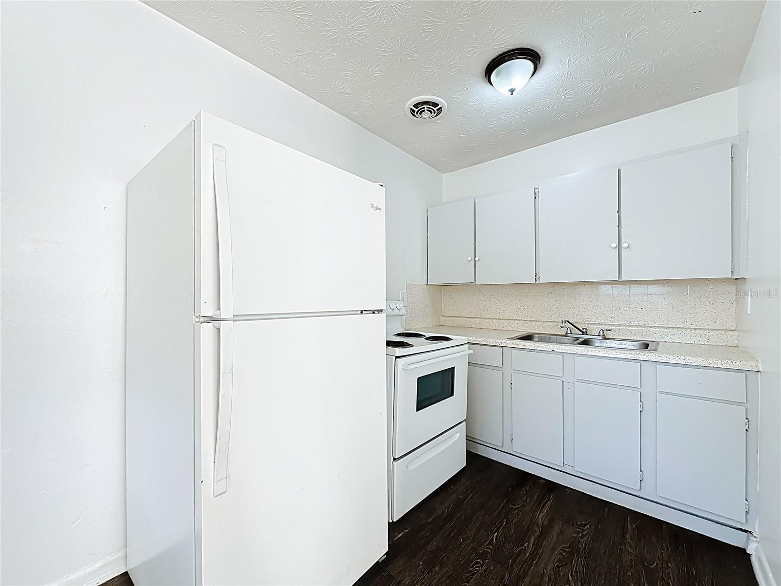 WASHINGTON HEIGHTS ESTATE #2 - Residential Lease