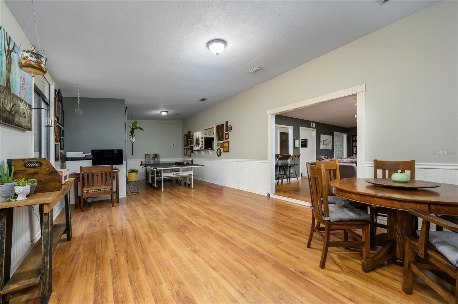 ROYAL OAKS ESTATE - Residential