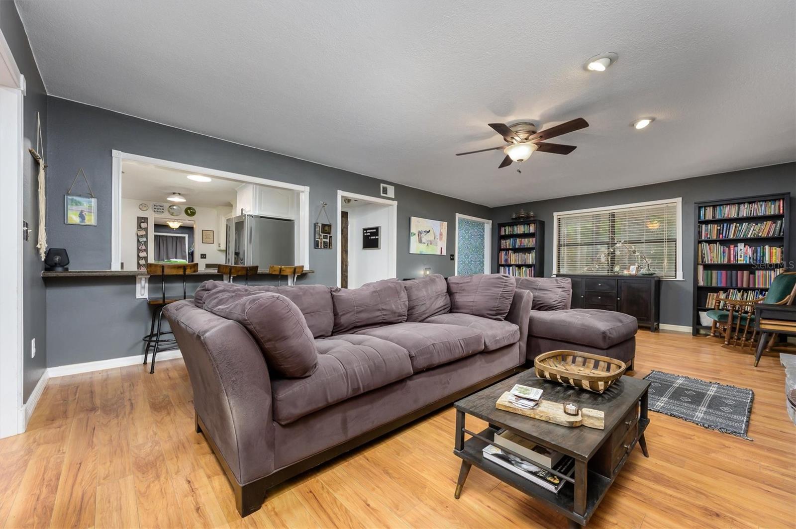 ROYAL OAKS ESTATE - Residential