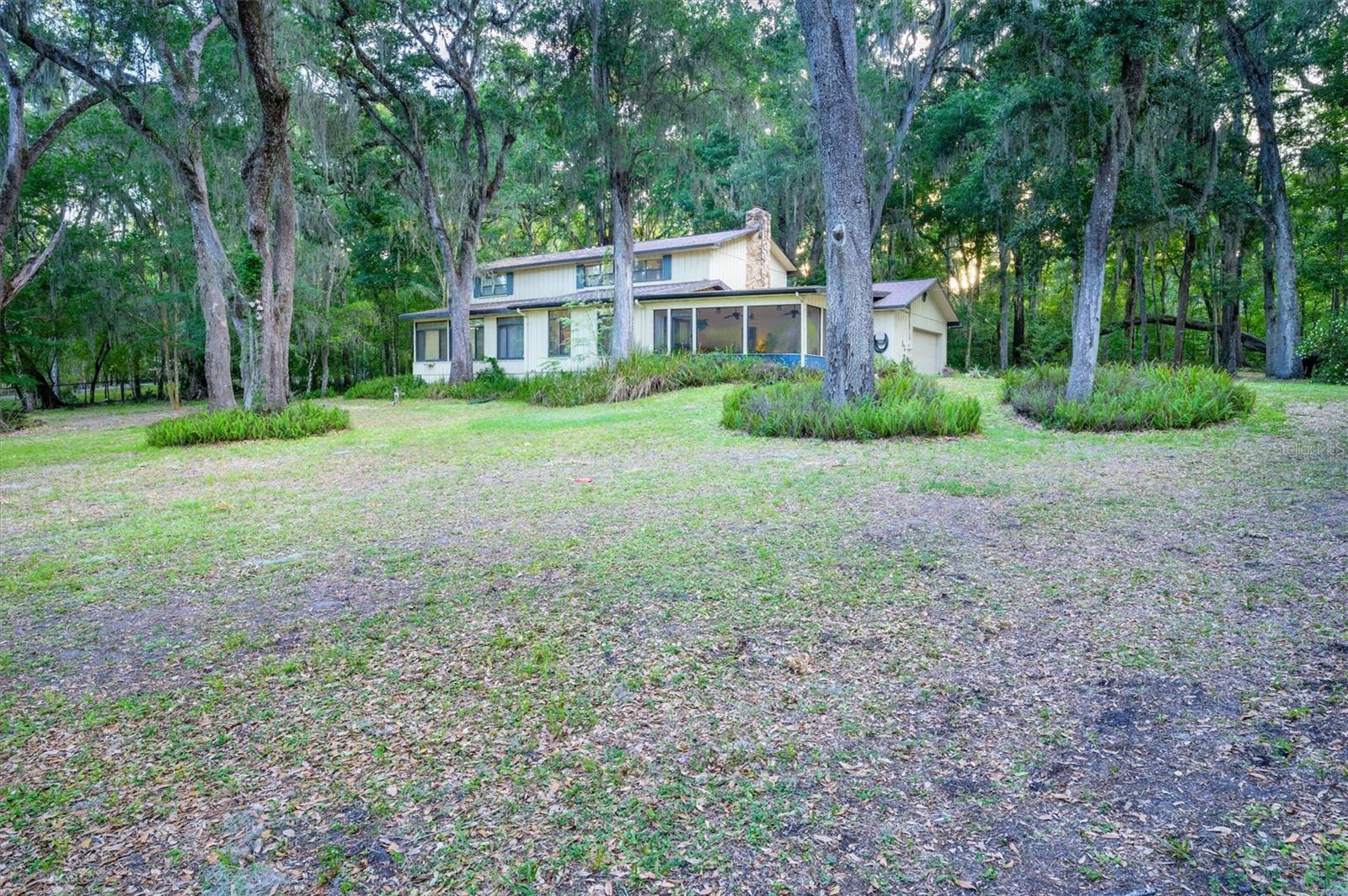 ROYAL OAKS ESTATE - Residential