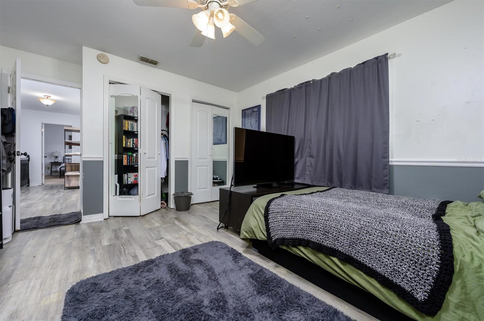 ROYAL OAKS ESTATE - Residential