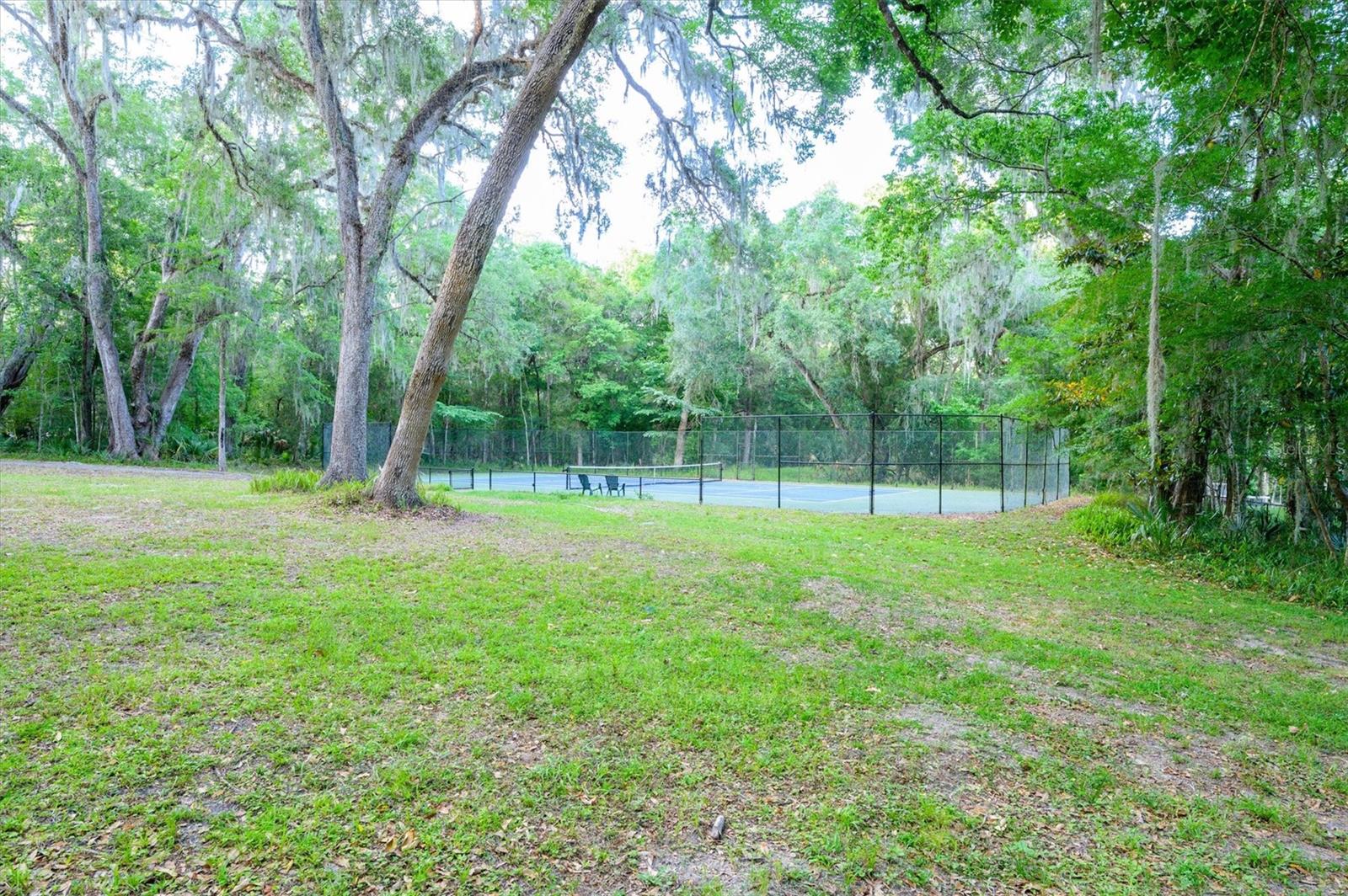 ROYAL OAKS ESTATE - Residential
