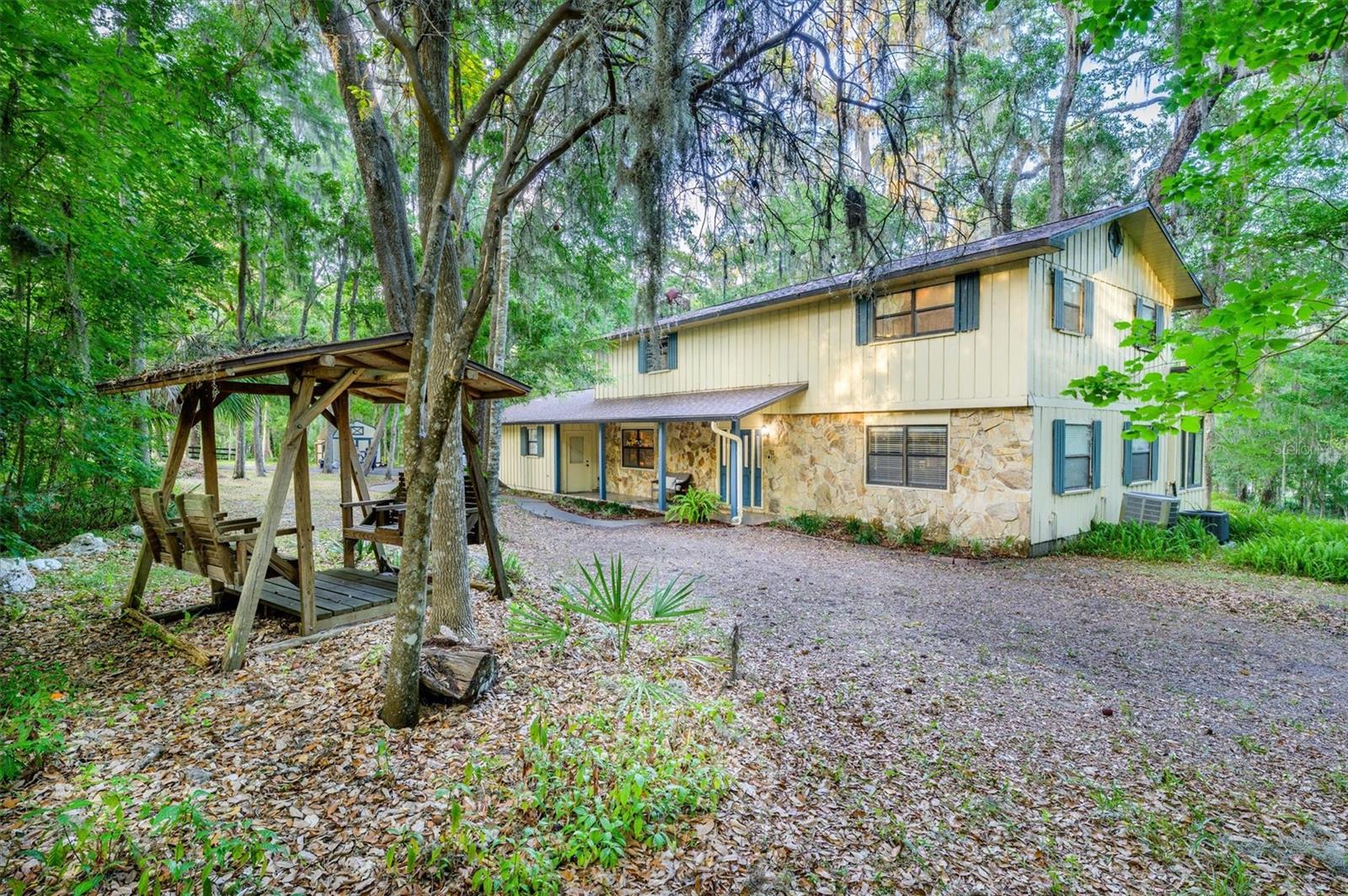 ROYAL OAKS ESTATE - Residential