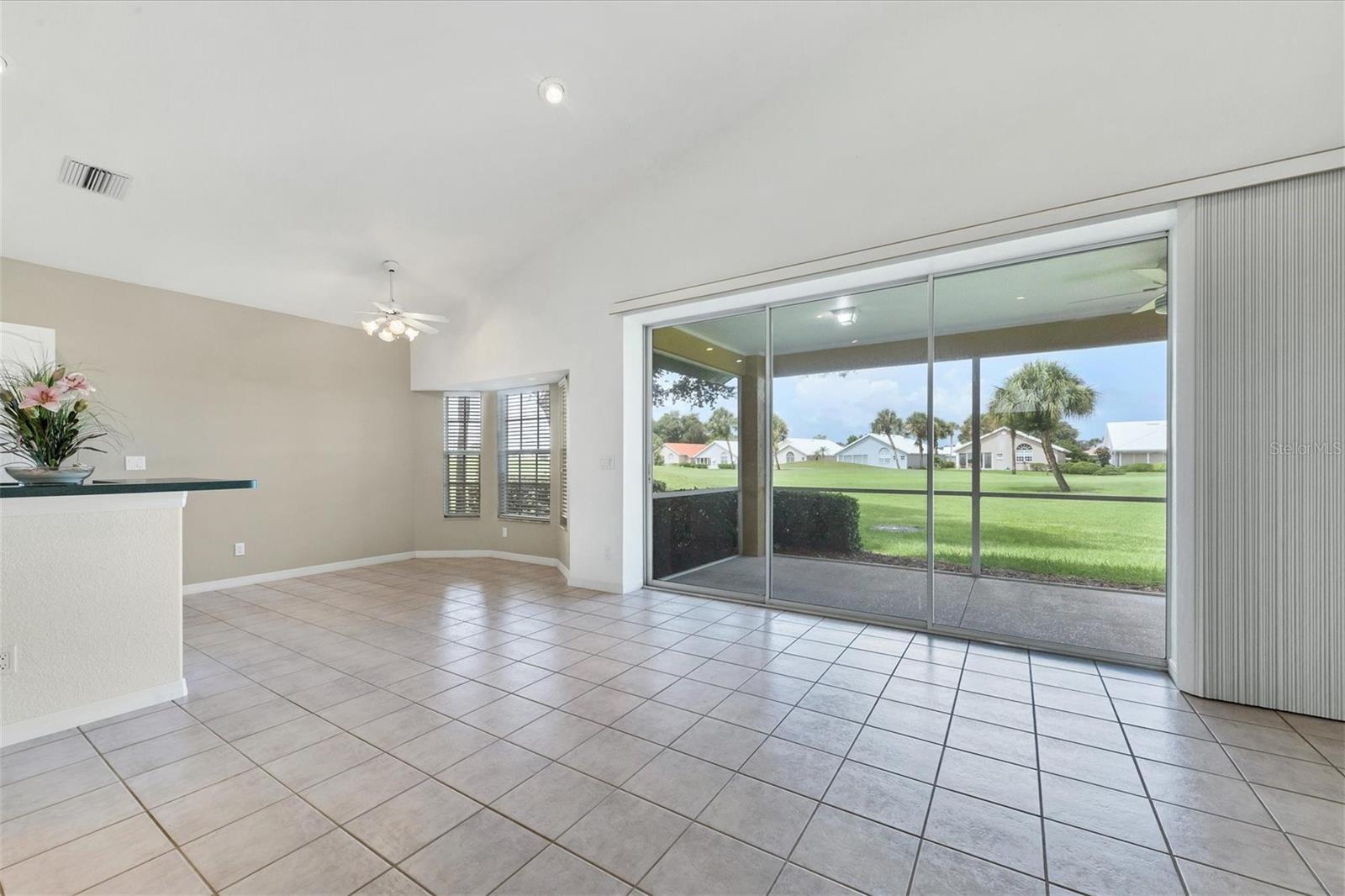 WATERFORD/DEVONSHIRE NORTH - Residential Lease