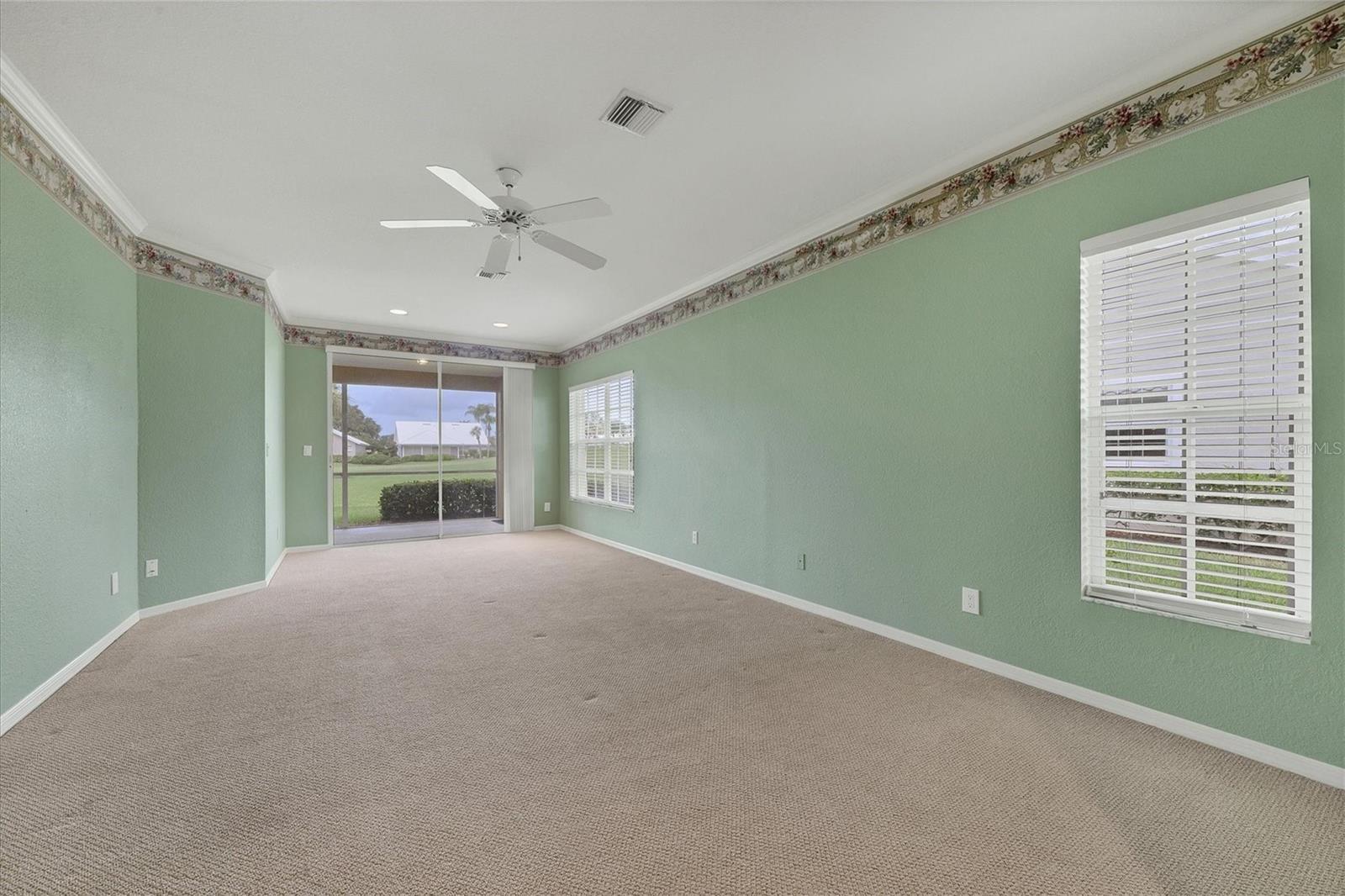 WATERFORD/DEVONSHIRE NORTH - Residential Lease