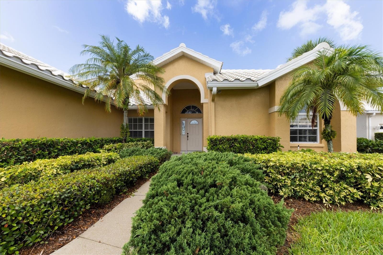 WATERFORD/DEVONSHIRE NORTH - Residential Lease