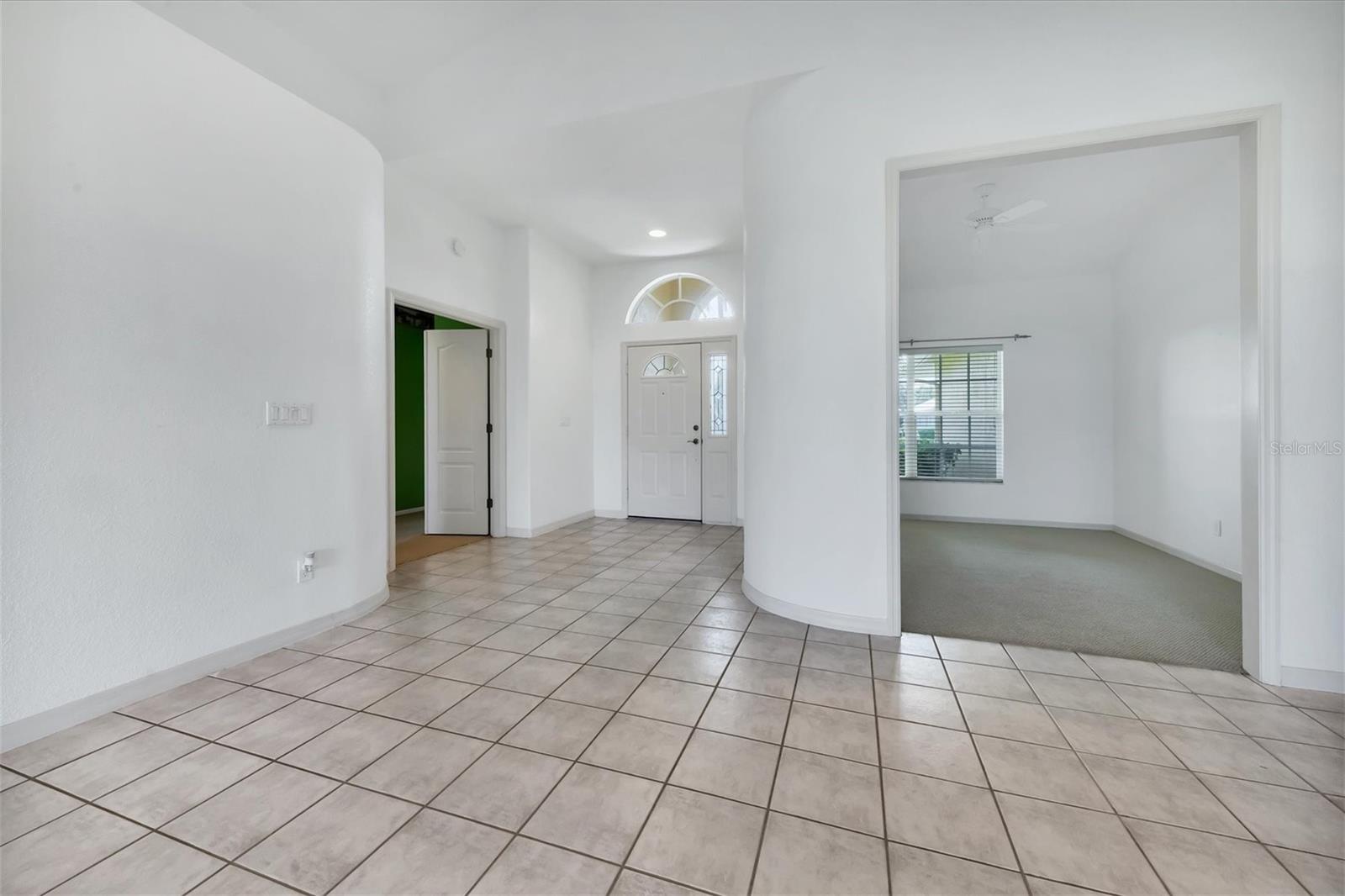 WATERFORD/DEVONSHIRE NORTH - Residential Lease