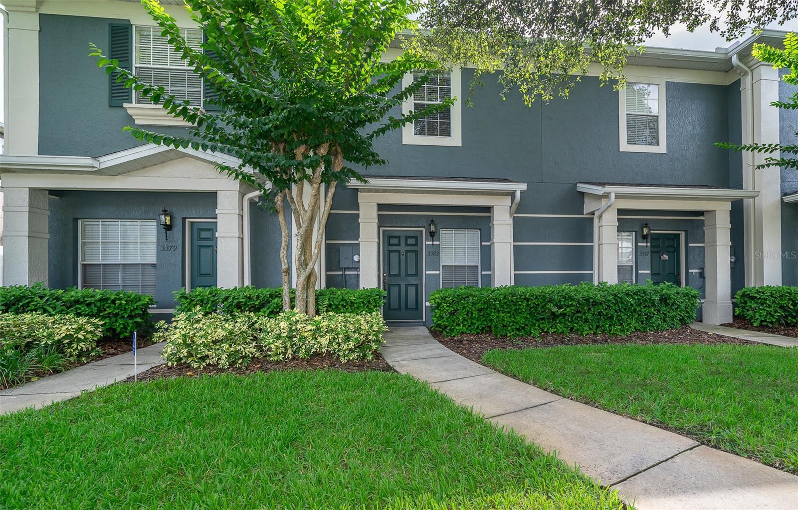 VICTORIA PINES CONDO PH 6 - Residential Lease