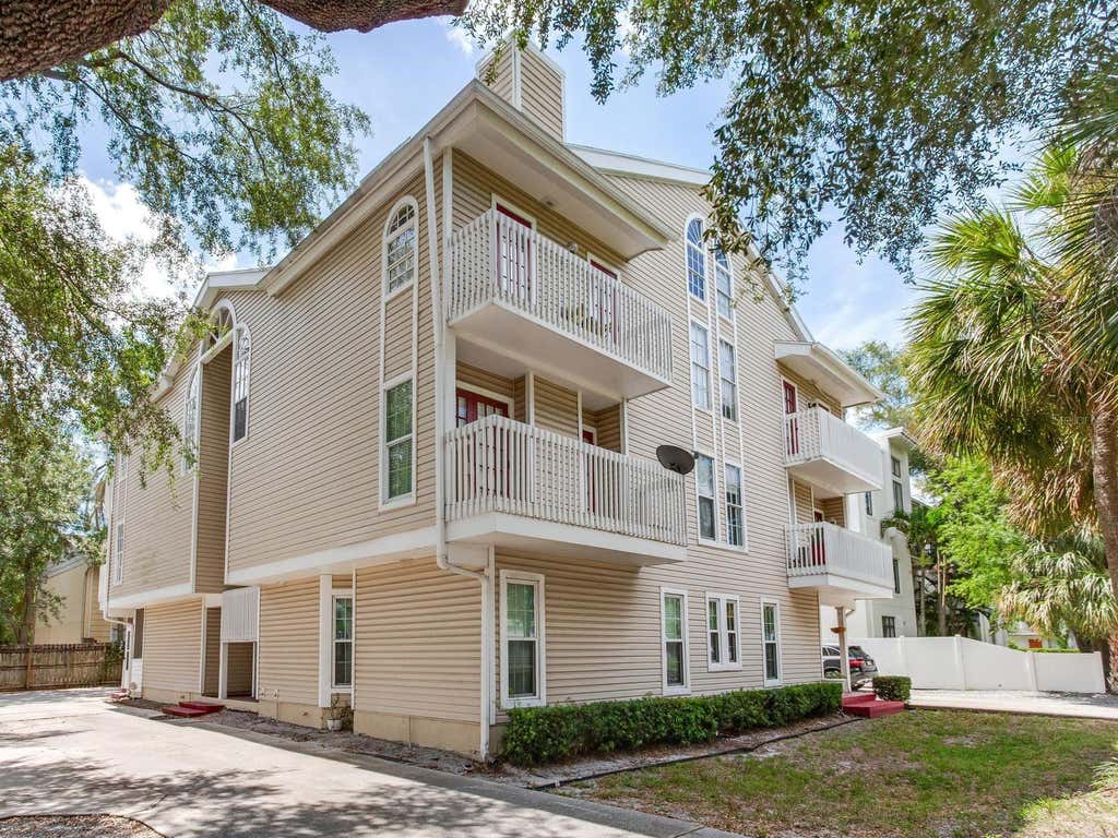 Photo of 508 S Glen Avenue #2, Tampa, FL 33609 (MLS # TB8523908)